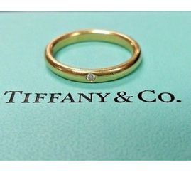Tiffany & Co. 18k Diamond ring