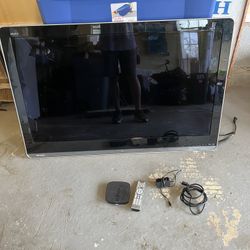 Sharp 47 Inch TV. Working + Roku Ultra