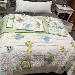 Pottery Barn Kids Ocean Critters Quilted Full Size Bedding