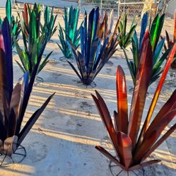 Metal Yard Art,Wind Spinners & POTTERY 🌴 🪷 