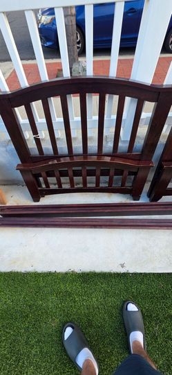 Twin size bed frame