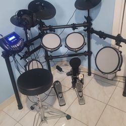 Lyx Electric Drum Set