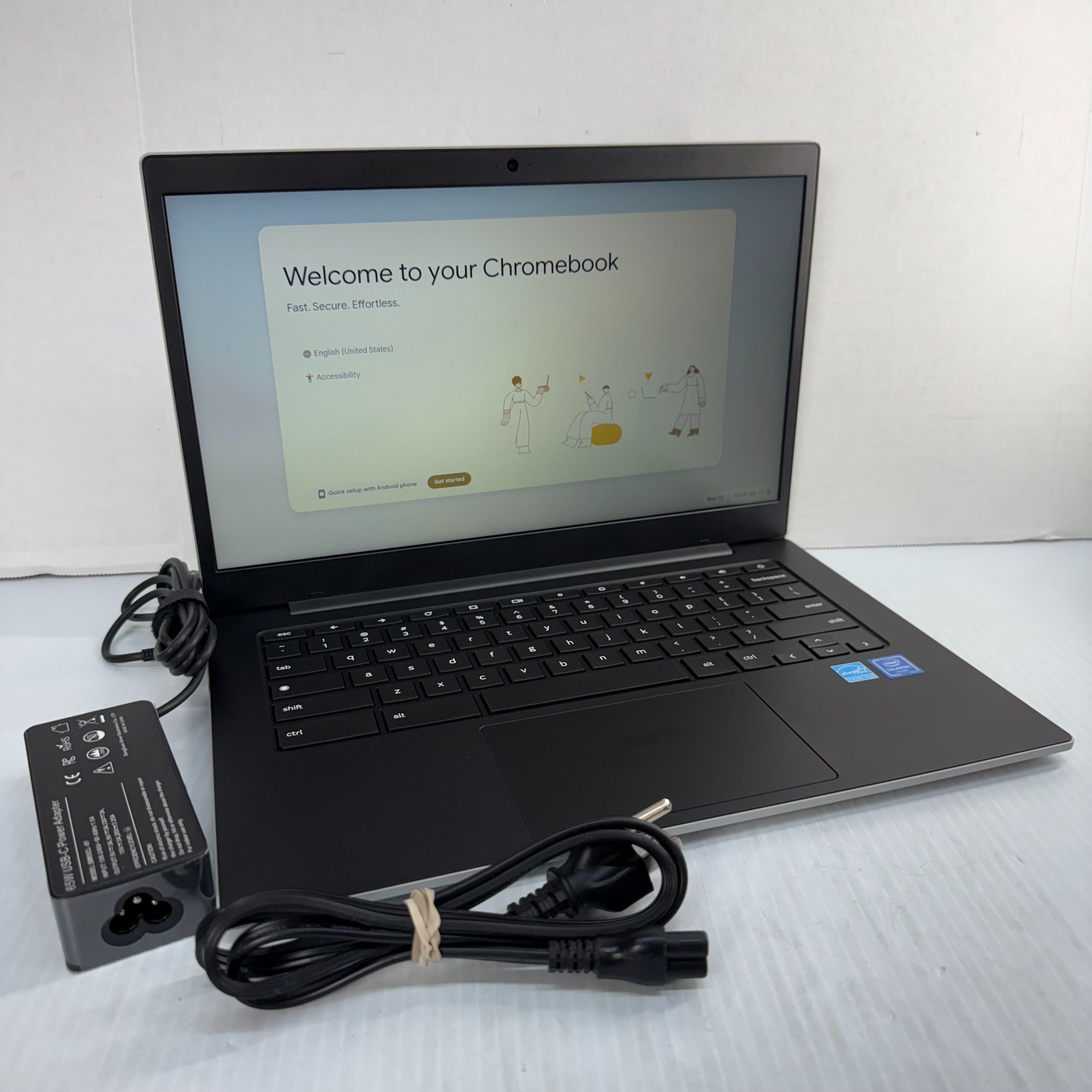 SAMSUNG XE345XDA Celeron N4500 14"  Laptop 32GB SSD 4GB RAM