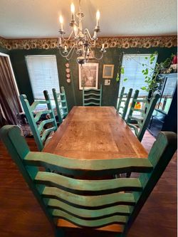 Rustic Kitchen Tablr