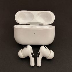 Apple AirPods Pro 2nd Gen with Catalyst Waterproof Case