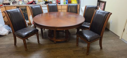 Free round table and coffee table.