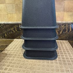 Set of 4 Black Bed Risers 4 "Height Durable Heavy Duty Construction