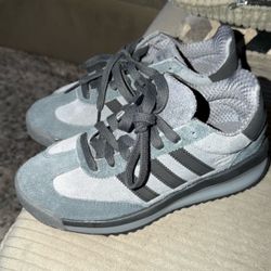 Adidas Low-Top Suede Sneakers Gray