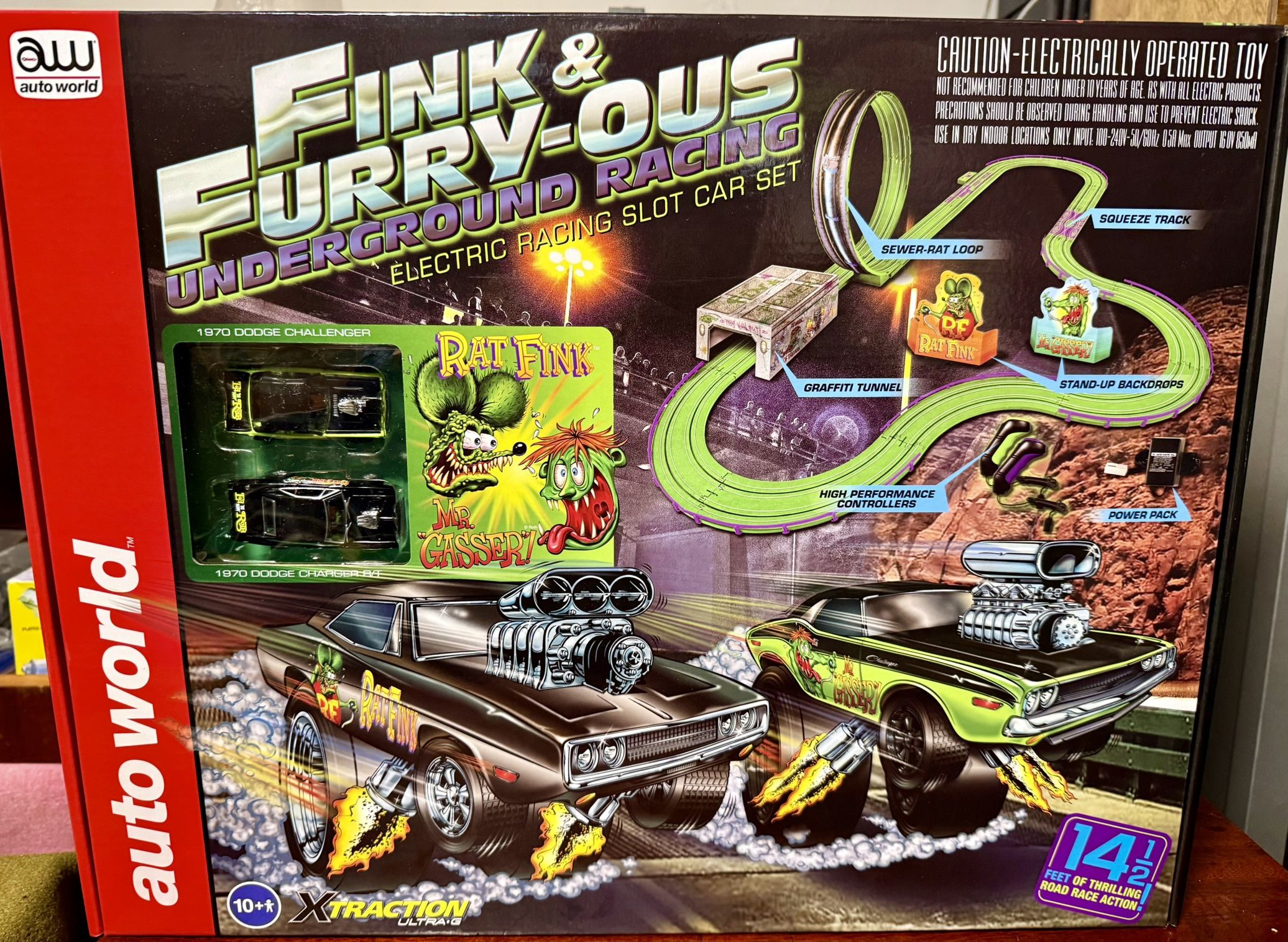 New Auto World Fink & Furry-ous Underground Racing Slot Car Set