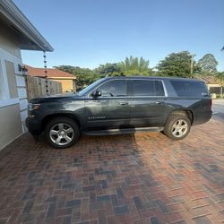 2019 Chevrolet Suburban