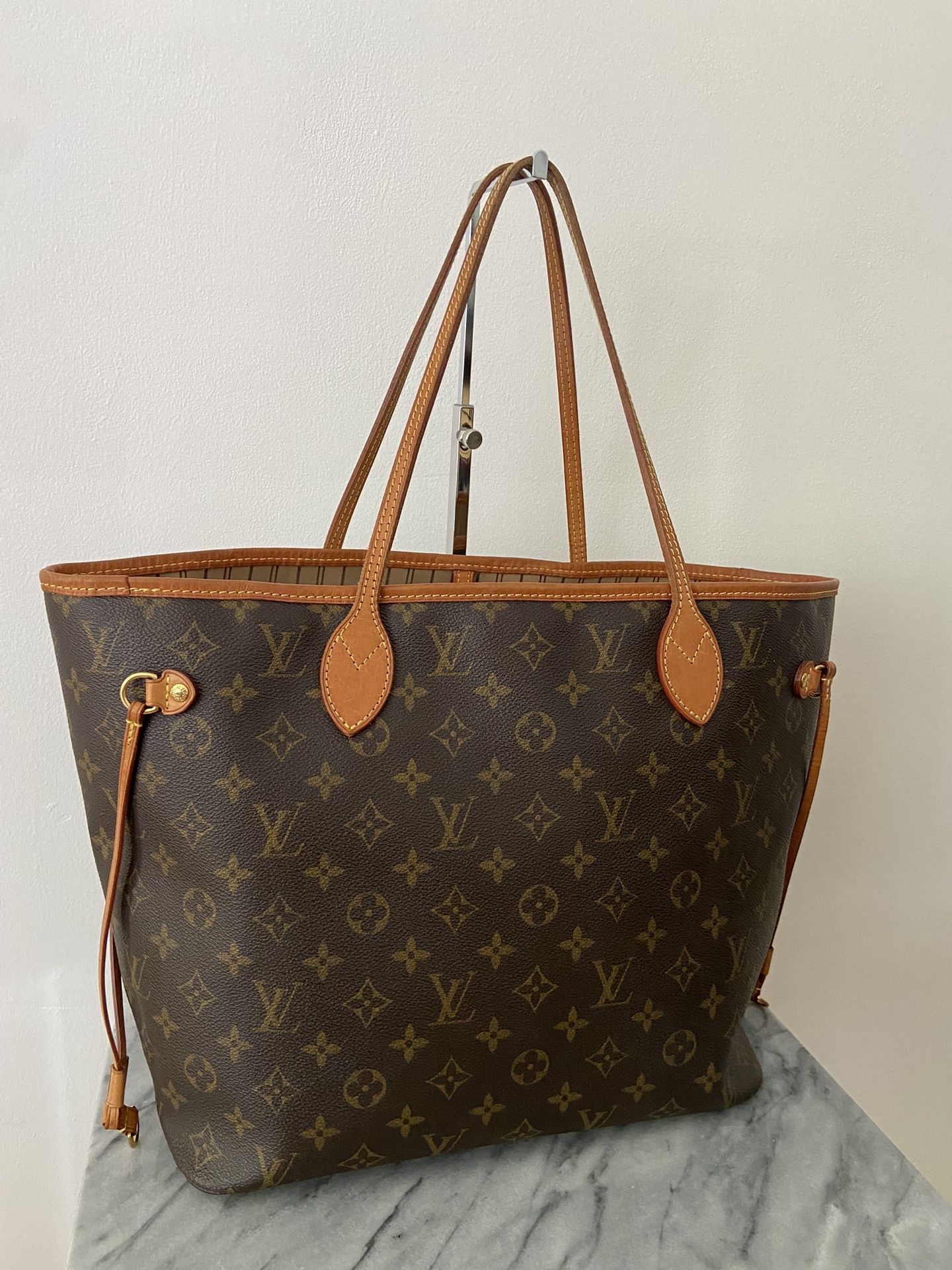 Neverfull MM Monogram
