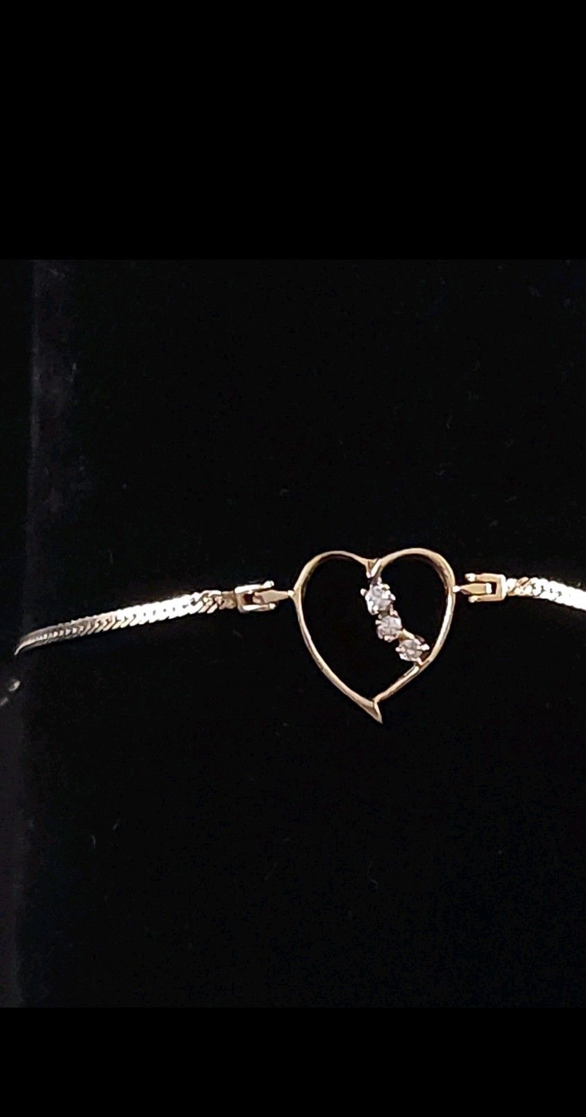 14k Heart Bracelet/ Natural Diamonds