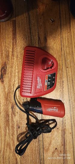 Milwaukee M12 Battery And Charger