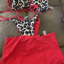 New SHEIN Size Med Baithing Suit With Skirt