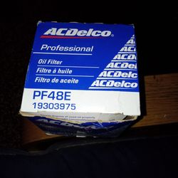 Oil Filter Pf48 New. FREE