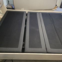 Queen Eletric Bed And Headboard and  Footboard 