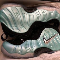 Nike Air Foamposite Pro Island Green Size 9.5