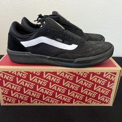 Brand New VANS Ave Pro 8M