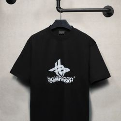 Black overlapping letter logo short-sleeved T-shirt, suitable for both men and women