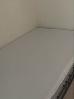 Sleep number bed only a few months old