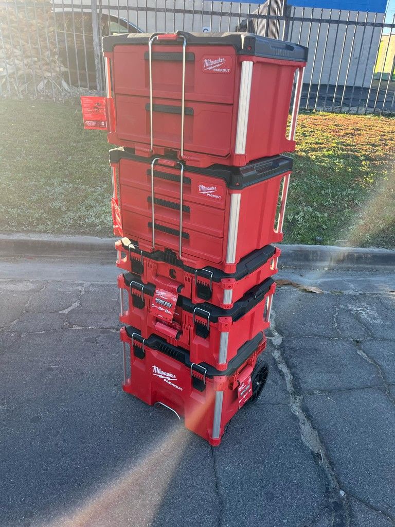 5pc Milwaukee Packout Set $400 Firm!