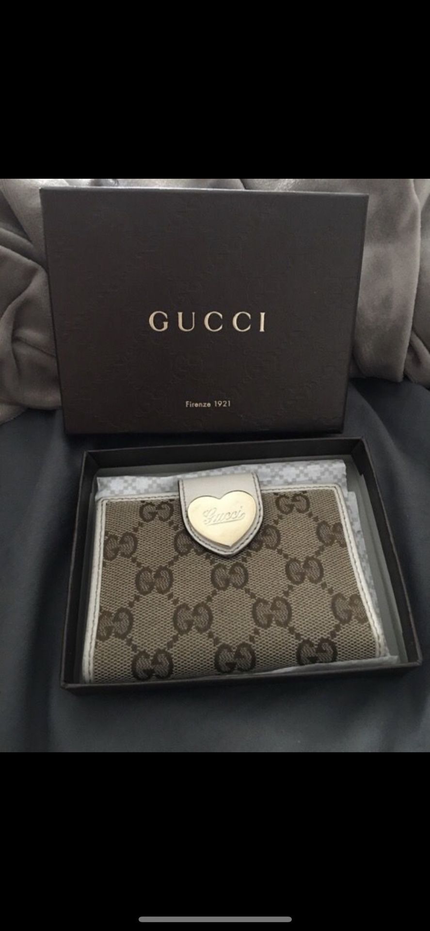 Authentic Gucci Heart Wallet 