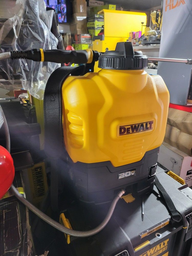DEWALT
Lithium-ion Battery Powered Backpack Sprayer (Tool Only)