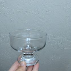 16 Glass Dessert Bowls 