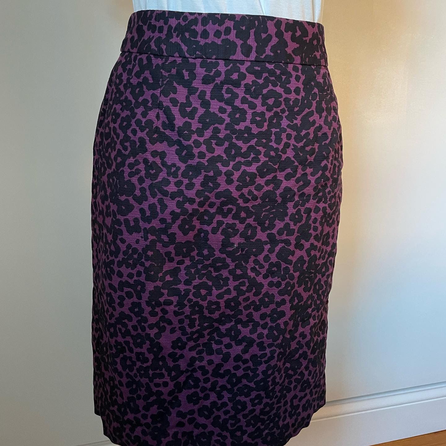 Banana Republic Black & Purple Leopard Print Pencil Skirt Size 0