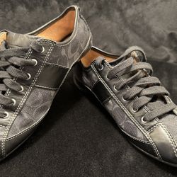 Women’s Authentic Coach Shoes Size 8