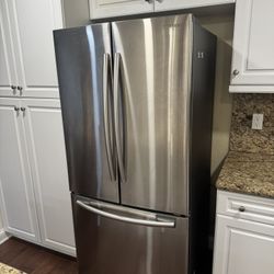 Refrigerator cooktop oven microwave