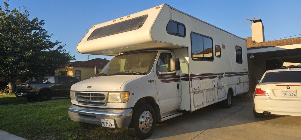 RV CAVALIER