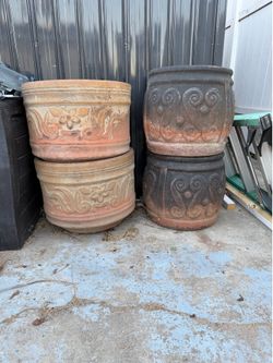 Planting pots