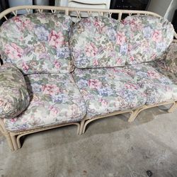 Wicker Furniture Set w/End Tables (Great Condition)