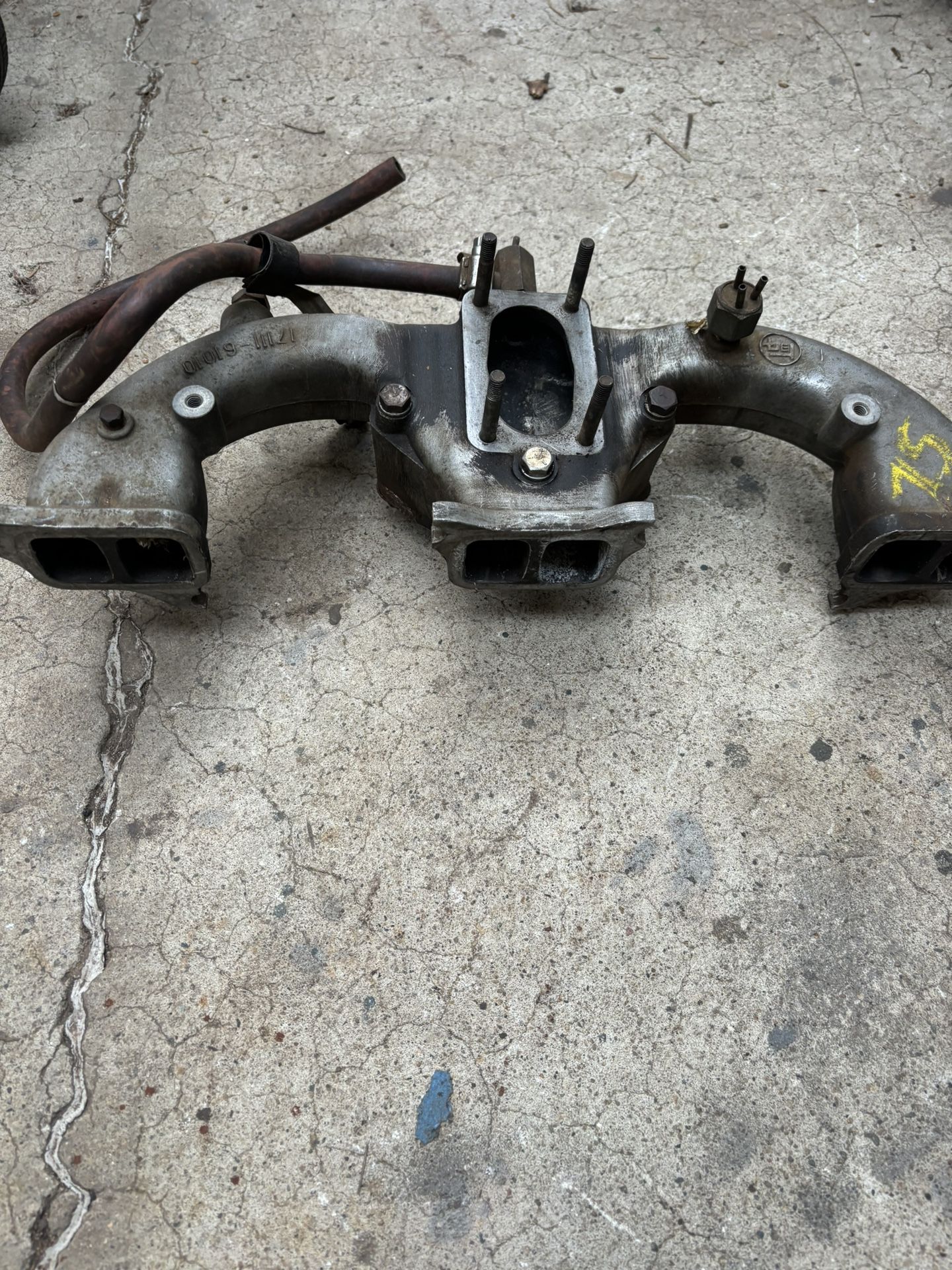 Landcruiser FJ40 2F Intake Manifold