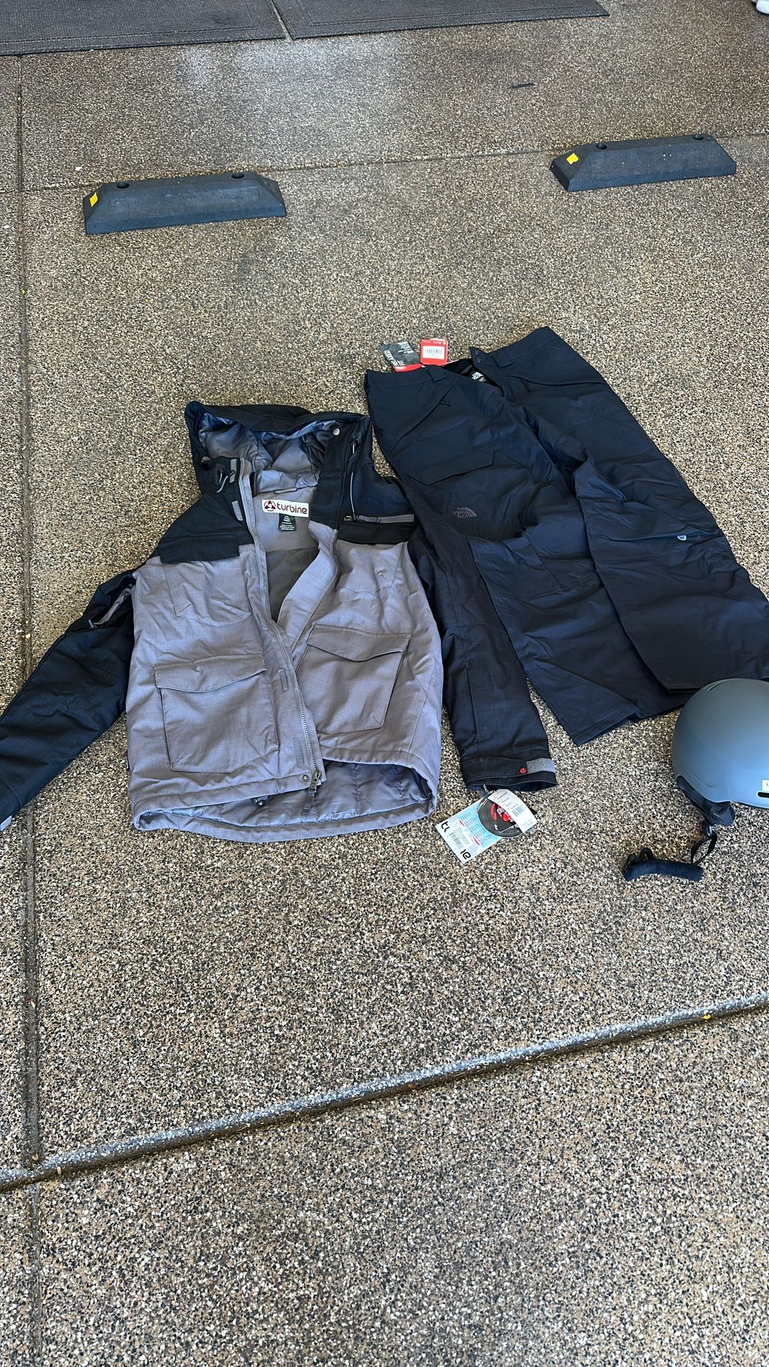 Brand new turbine, large jacket, north face powder, pants, and Smith helmet