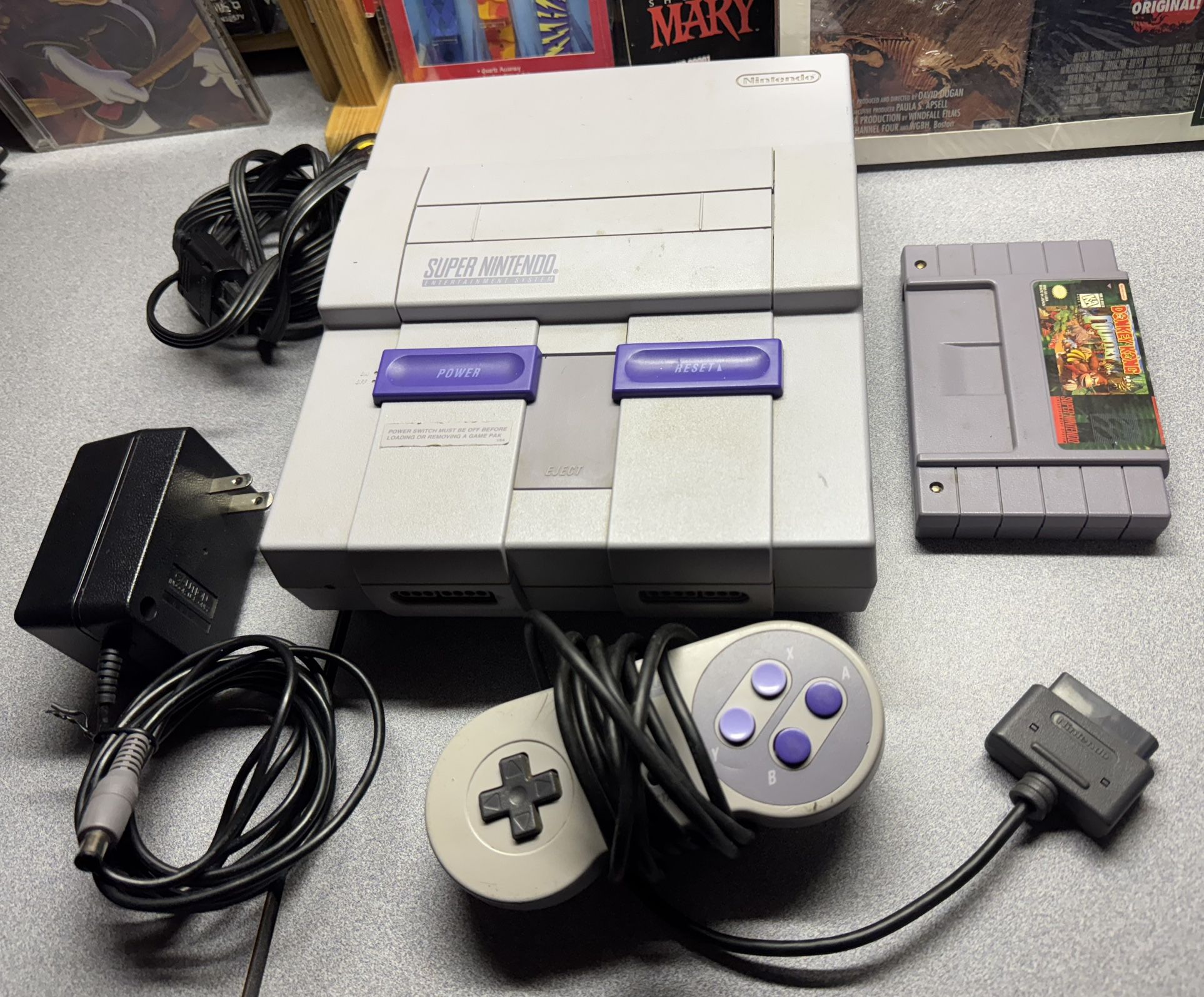 Super Nintendo Bundle - Donkey Kong