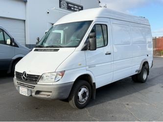 2005 Dodge Mercedes Sprinter Van T1n 140wb high roof 3500 183k