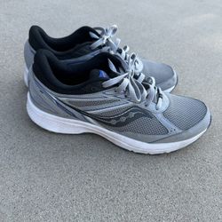 Men’s Saucony Tennis Shoes