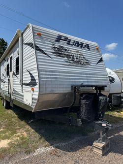 2010 Palomino Puma 30FQSS