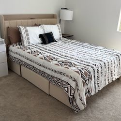 Queen Bedroom set 