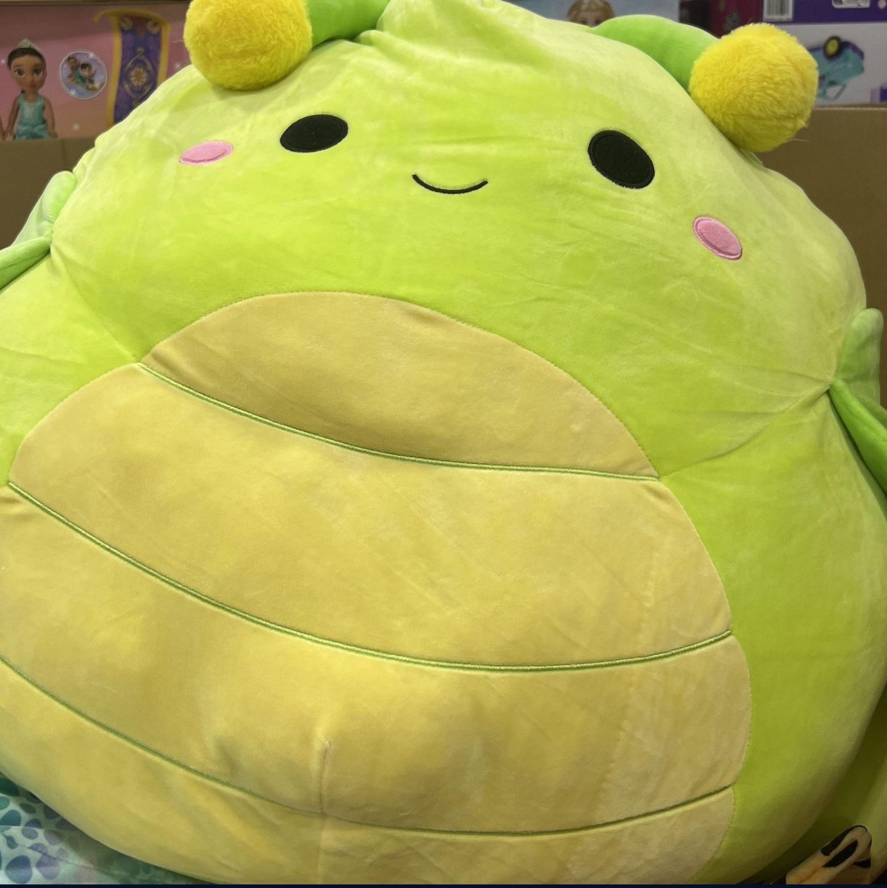 PILAR SQUISHMALLOW GRASSHOPPER SQUISHMALLOW JUMBO SIZE 24” OBO