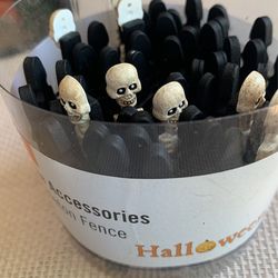 Department 56 - Village Accessories Skelton Fence