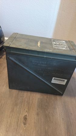 Storage box