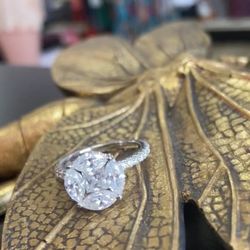 Size 8 Silver 925 with monzonite 