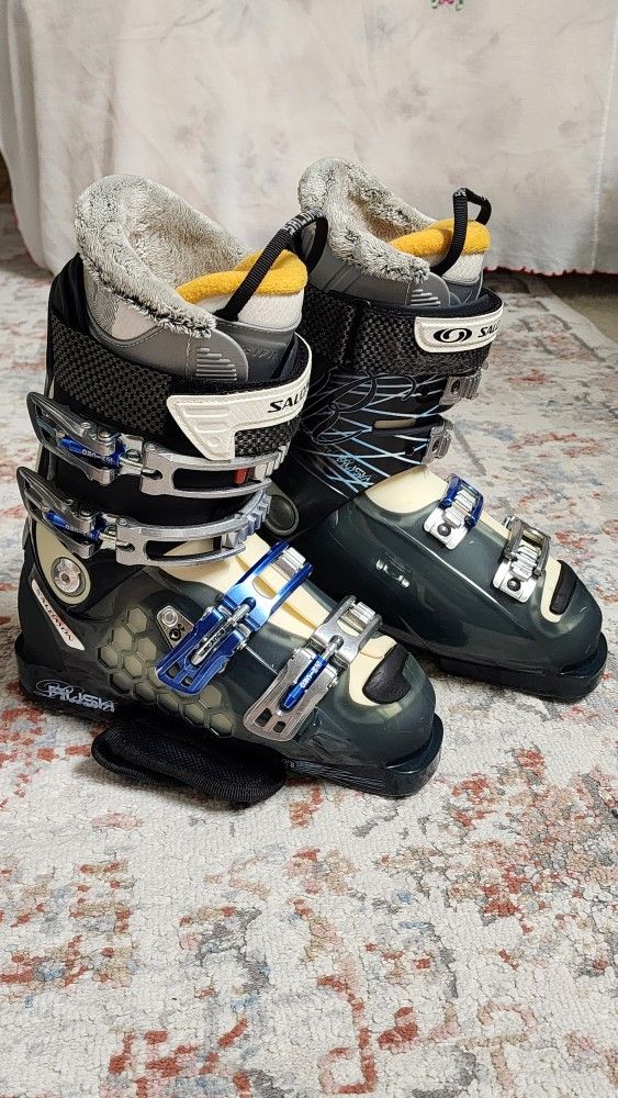 Salomon Rush W8 Ski Boots
Volkl Attiva Unlimited AC 1560mm Skis w/ Marker Motion Bindings