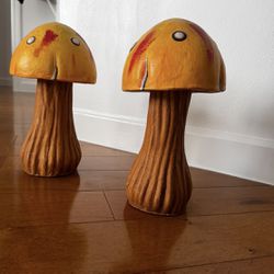 Lot of 2 Large 14” tall Mushroom Garden Object Statue handcrafted pottery  In great condition  About 7 pounds in weight each Great decor for garden