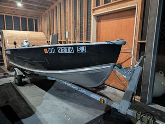 14' Smokercraft Fishing Boat