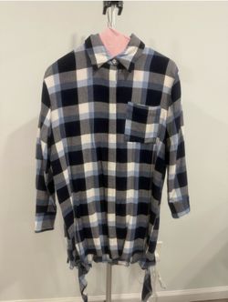 Womens Medium Aqua Long-sleeve Button-up shirt