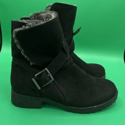 BRASH Women’s Black Casual Boots Booties Us Size 7.5 Faux FurLining Buckles Warm